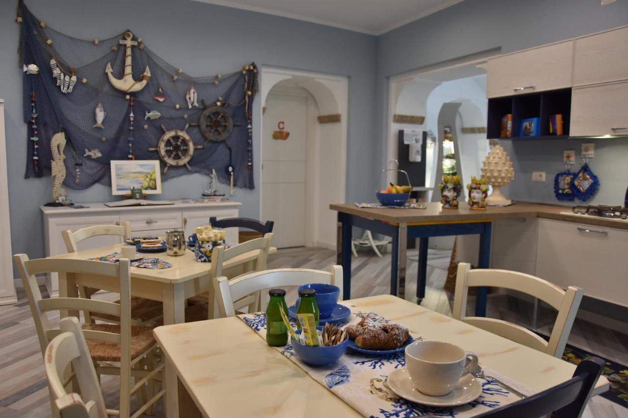 B&B Marina Blu 贾迪尼-纳克索斯 外观 照片